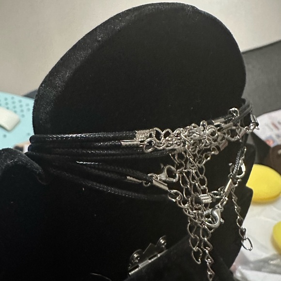 Set of 7 Marble Style Crystal Necklaces - Picture 5 of 5